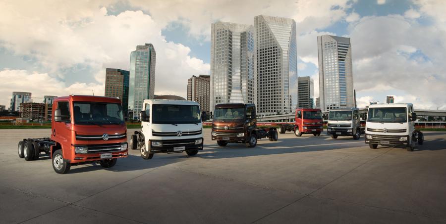  Volkswagen Delivery Express 2017 года  (фото 2 из 17)